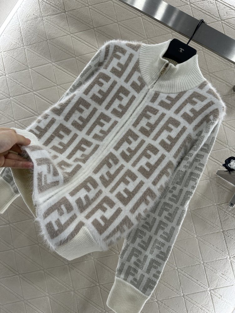 Кофта на блискавки з мохера фото 6