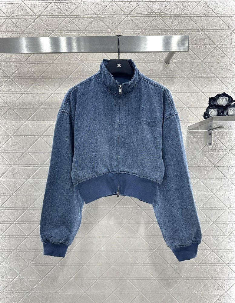 Кофта на блискавки жіноча