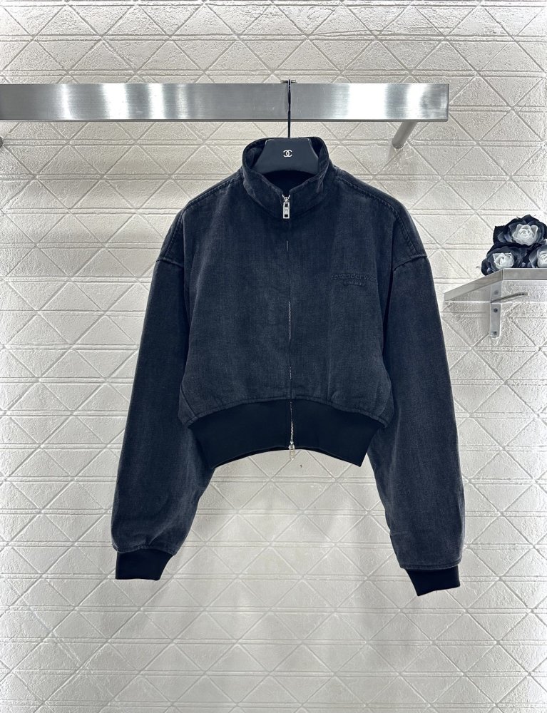 Кофта на блискавки жіноча