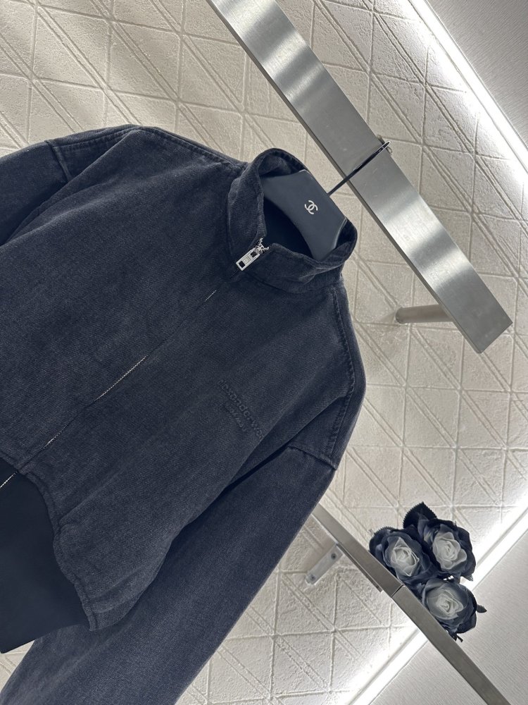 Кофта на блискавки жіноча фото 3