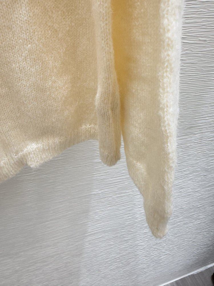 Кофта на одно плечо с длинными рукавами фото 8