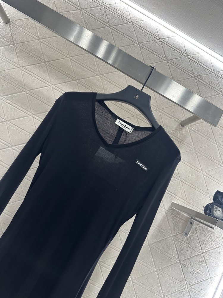 Кофта облегающая женская фото 3