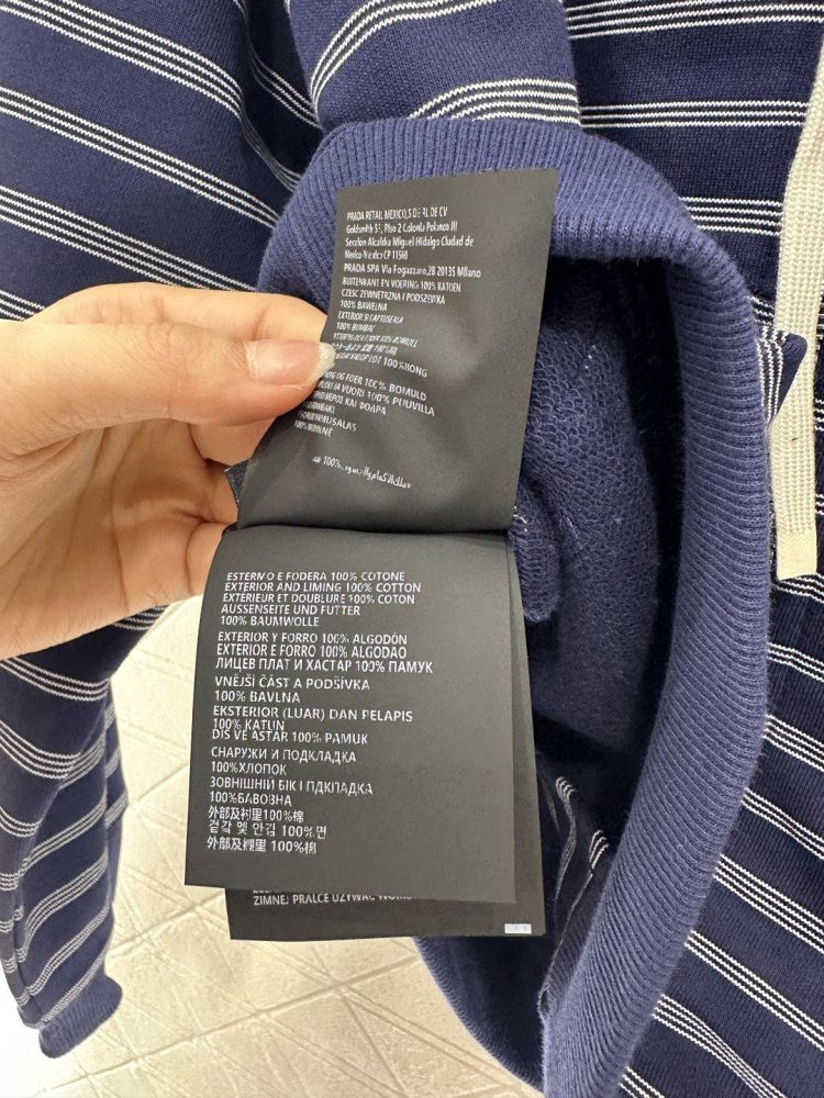 Blouse from hood and clasp on lightning фото 9