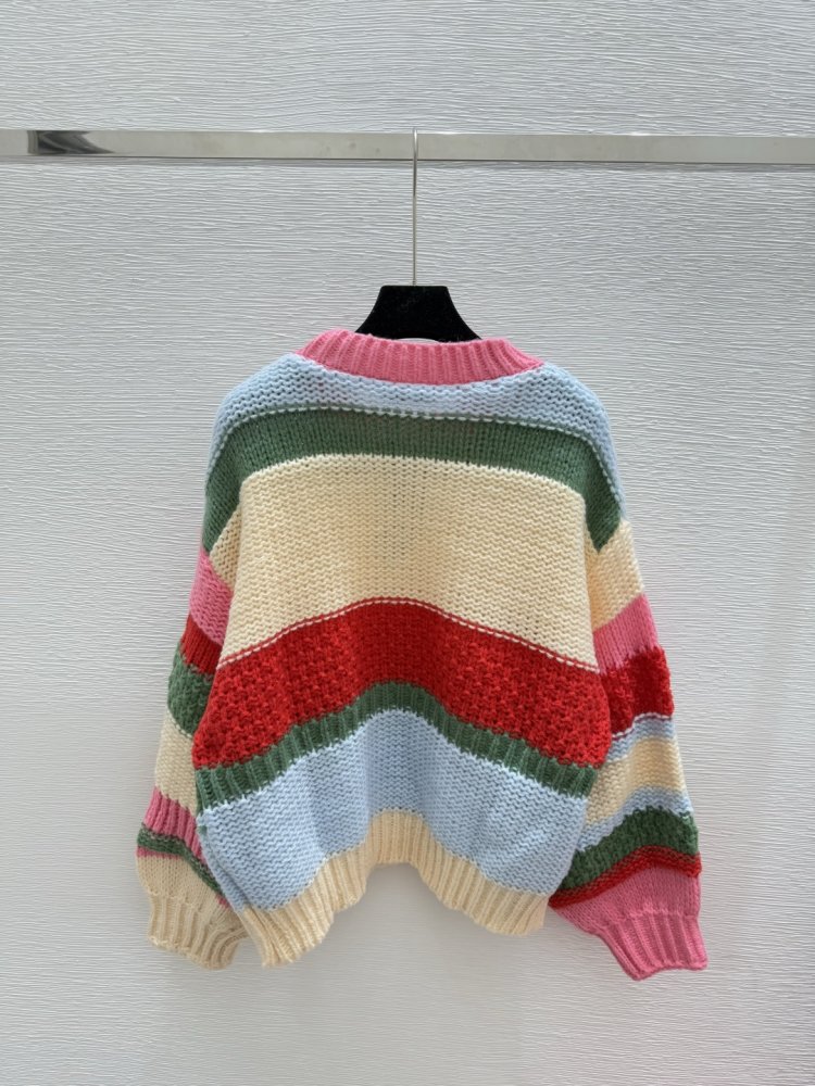 Кофта с круглым вырезом и длинными рукавами фото 2