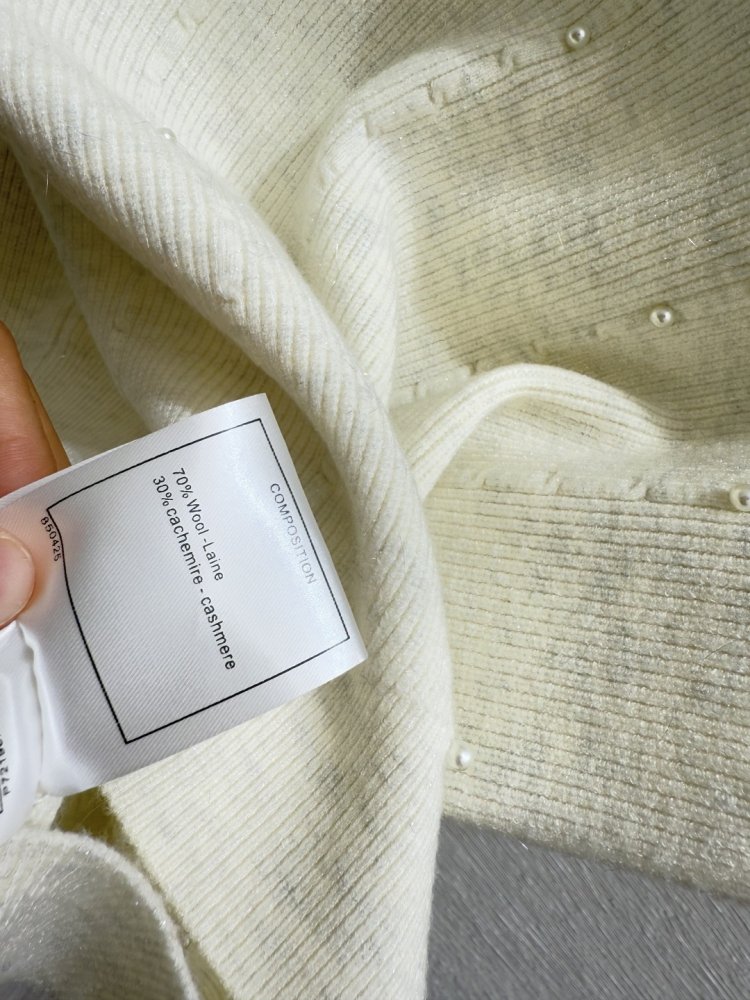 Кофта с круглым вырезом фото 8