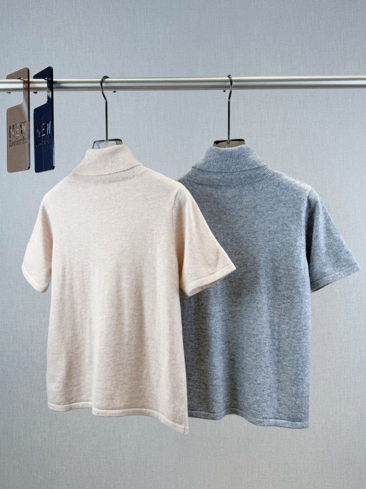 Кофта шерстяная женская фото 2