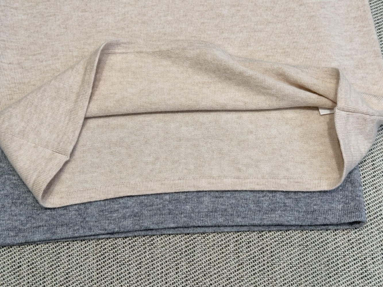 Кофта шерстяная женская фото 9