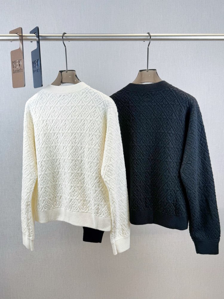 Кофта женская на молнии фото 2