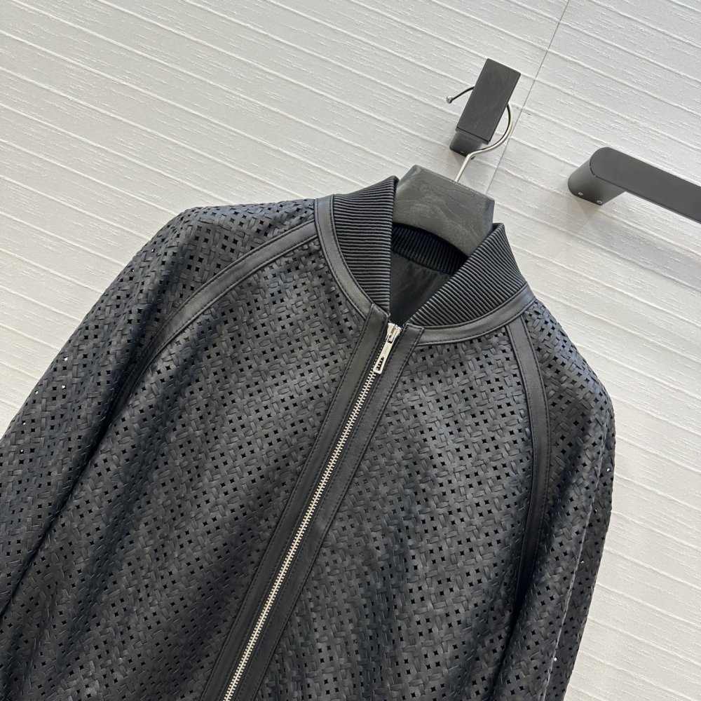 Кофта женская на молнии фото 2