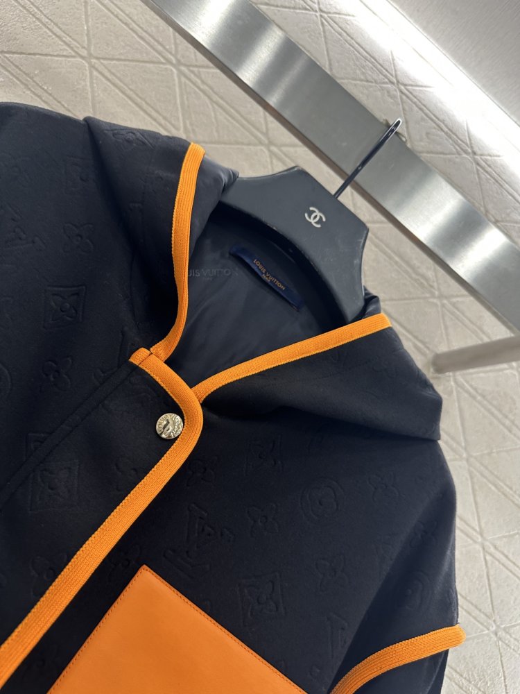 Кофта женская на молнии фото 7