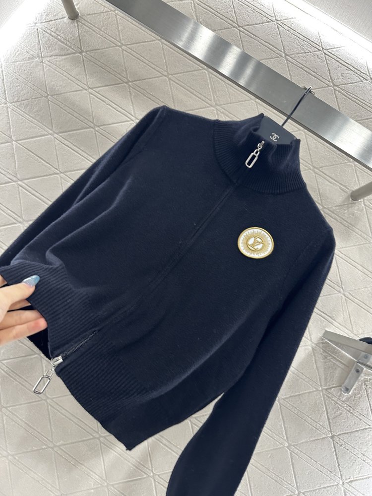 Кофта женская на молнии фото 8