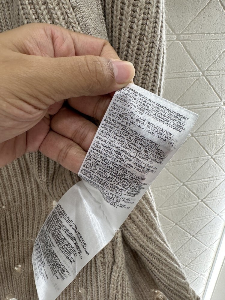 Кофта женская с рваными рукавами фото 9