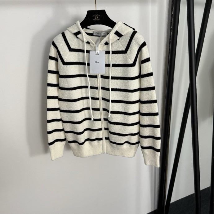 Кофта женская