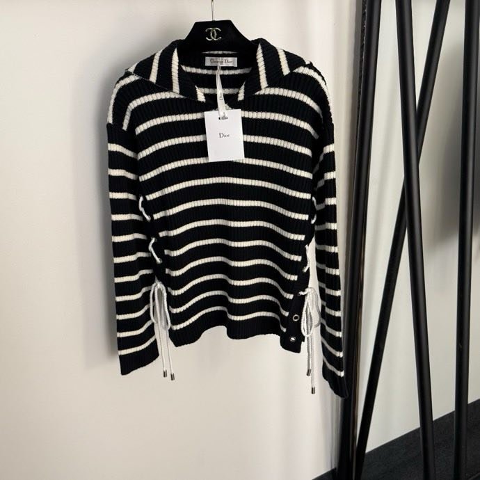 Кофта женская