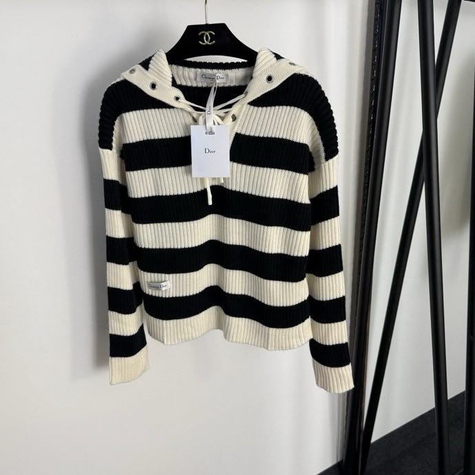 Кофта женская