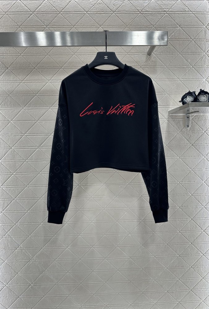 Кофта женская