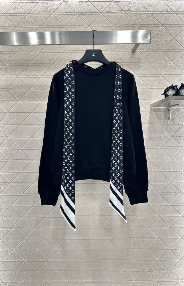 Кофта женская