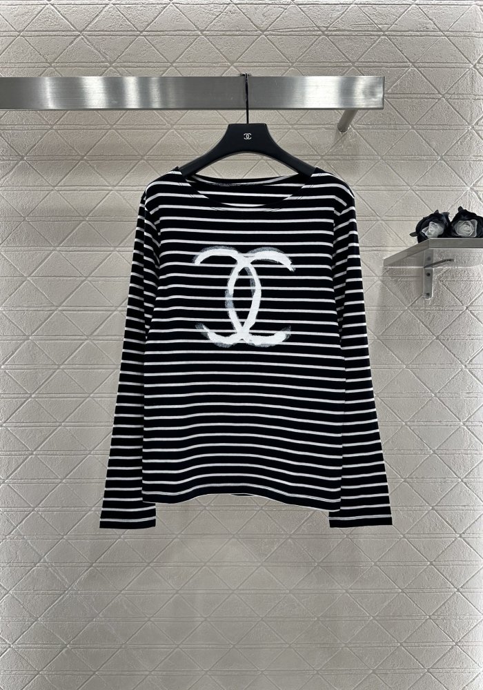 Кофта женская