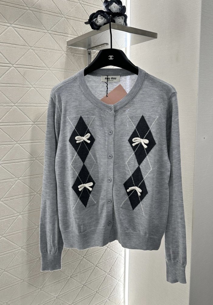 Кофта женская