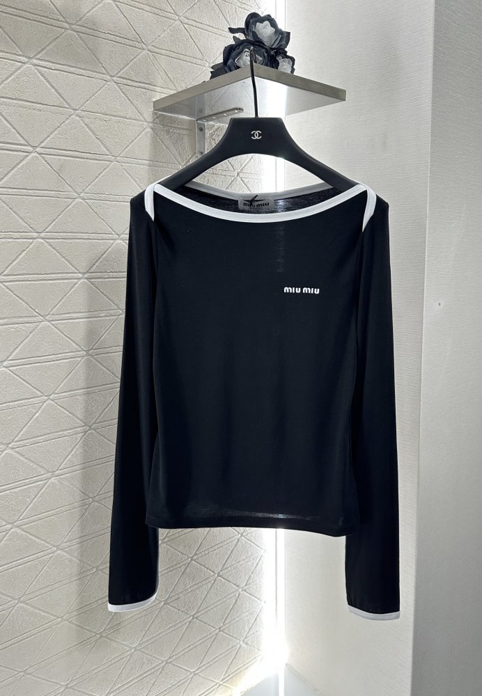 Кофта женская