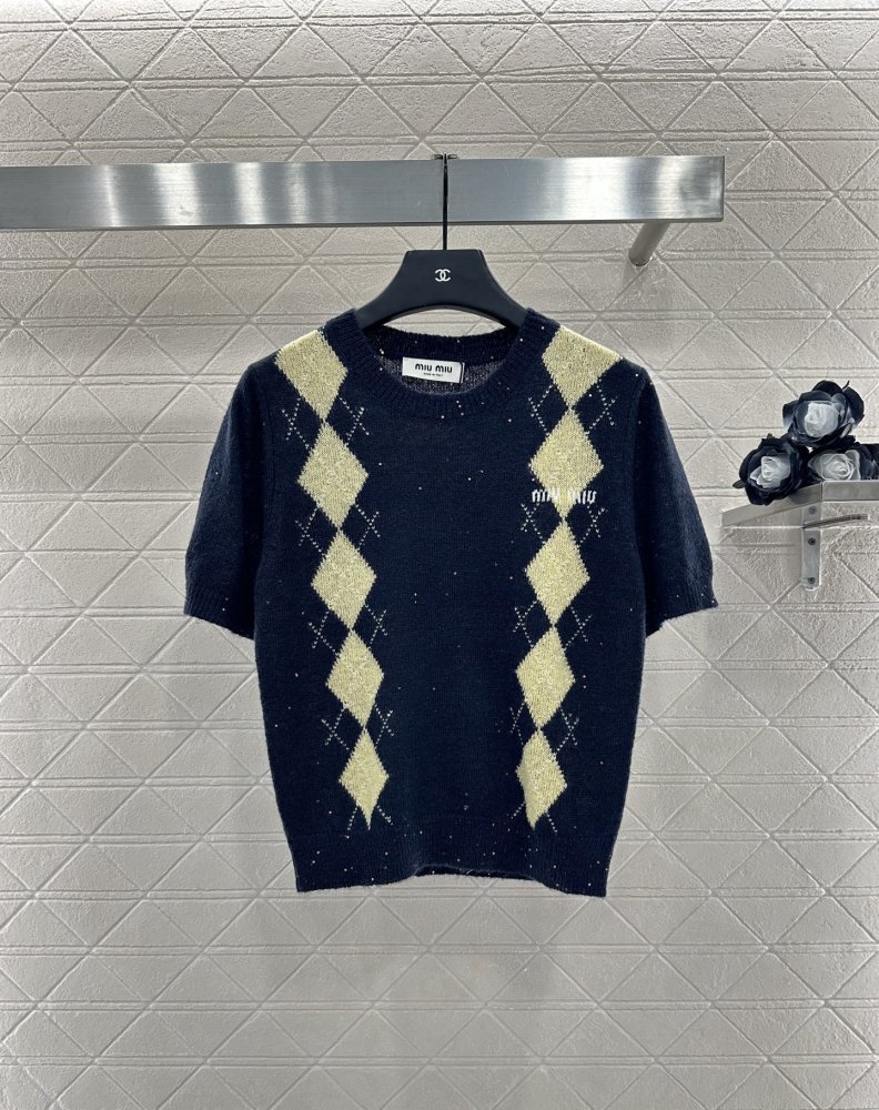 Кофта женская