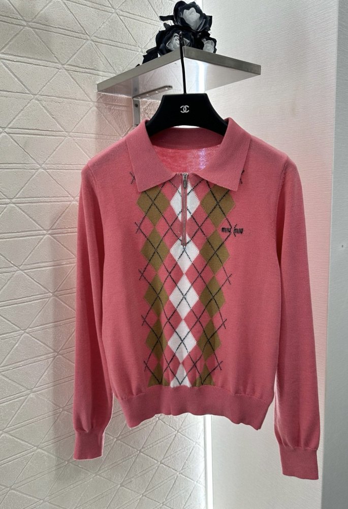 Кофта женская