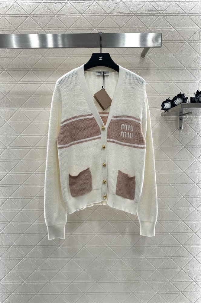 Кофта женская