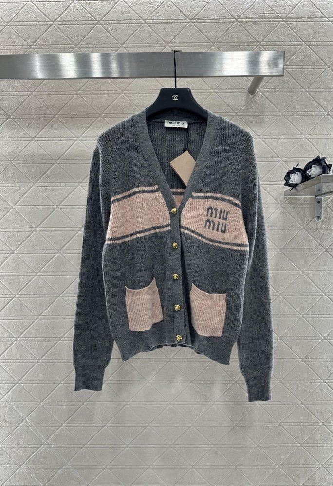 Кофта женская