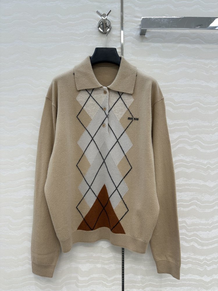 Кофта женская