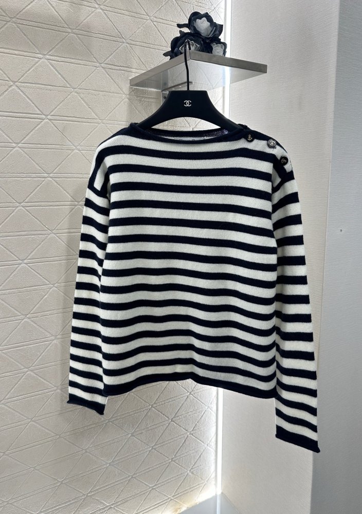 Кофта женская