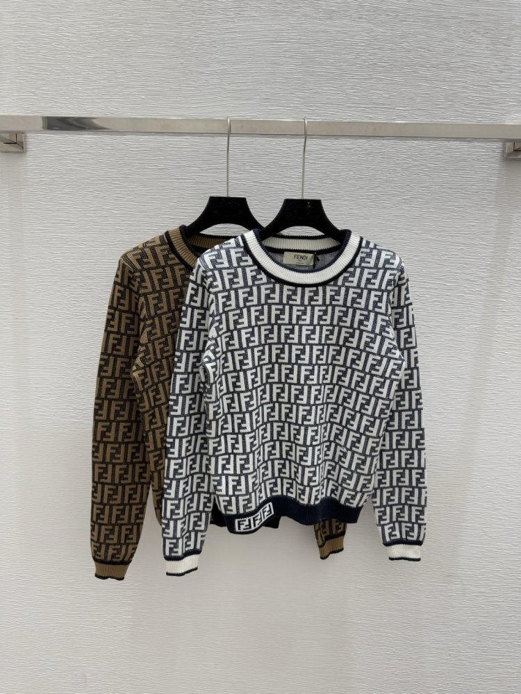 Кофта жіноча