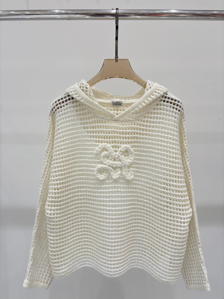 Кофта жіноча