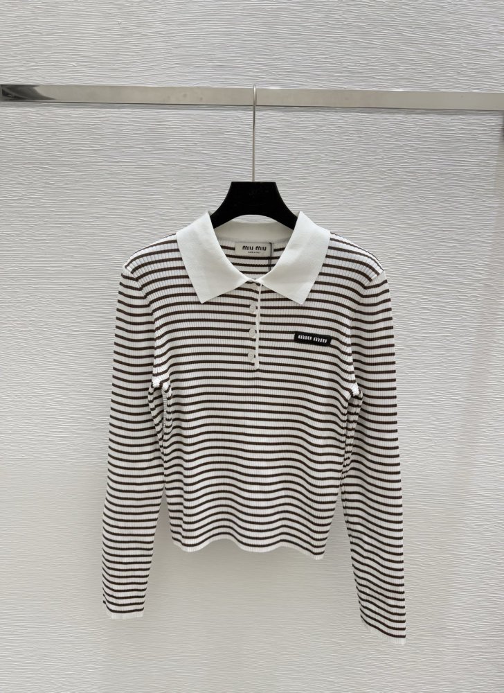 Кофта жіноча