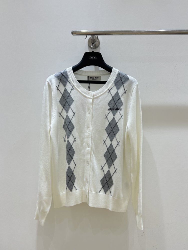 Кофта женская