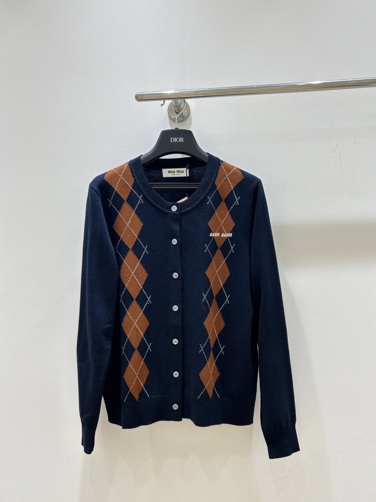 Кофта женская