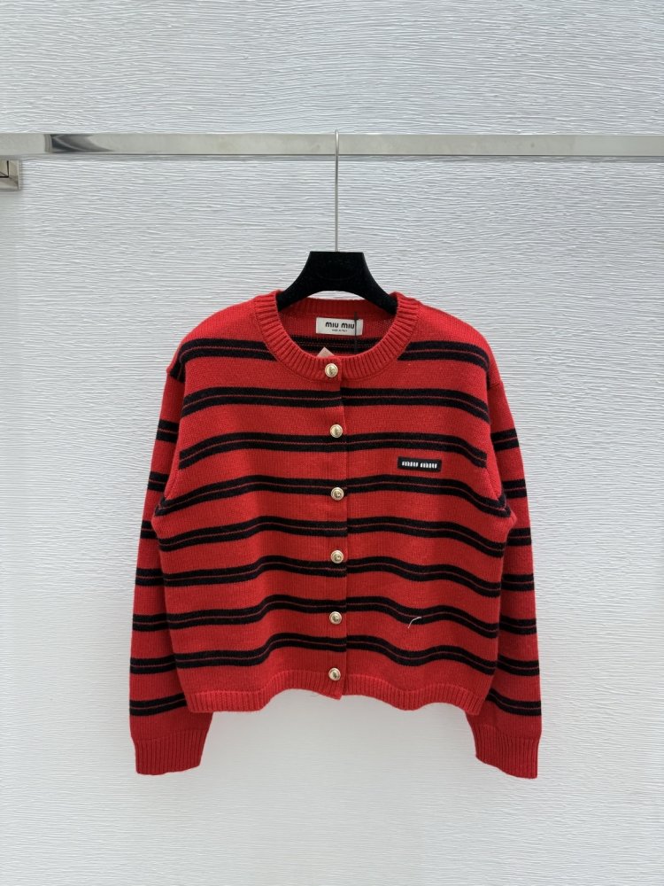 Кофта женская