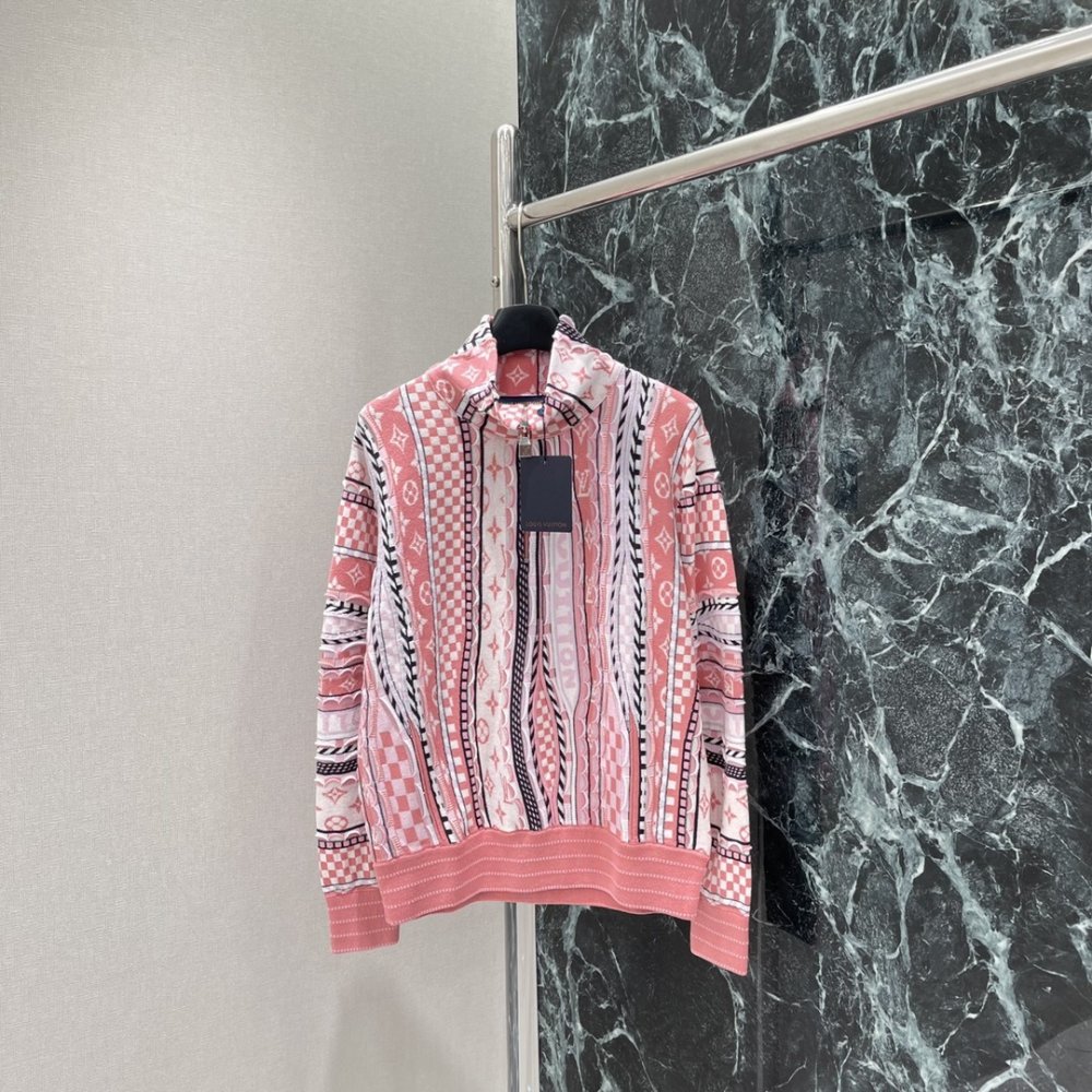 Кофта женская