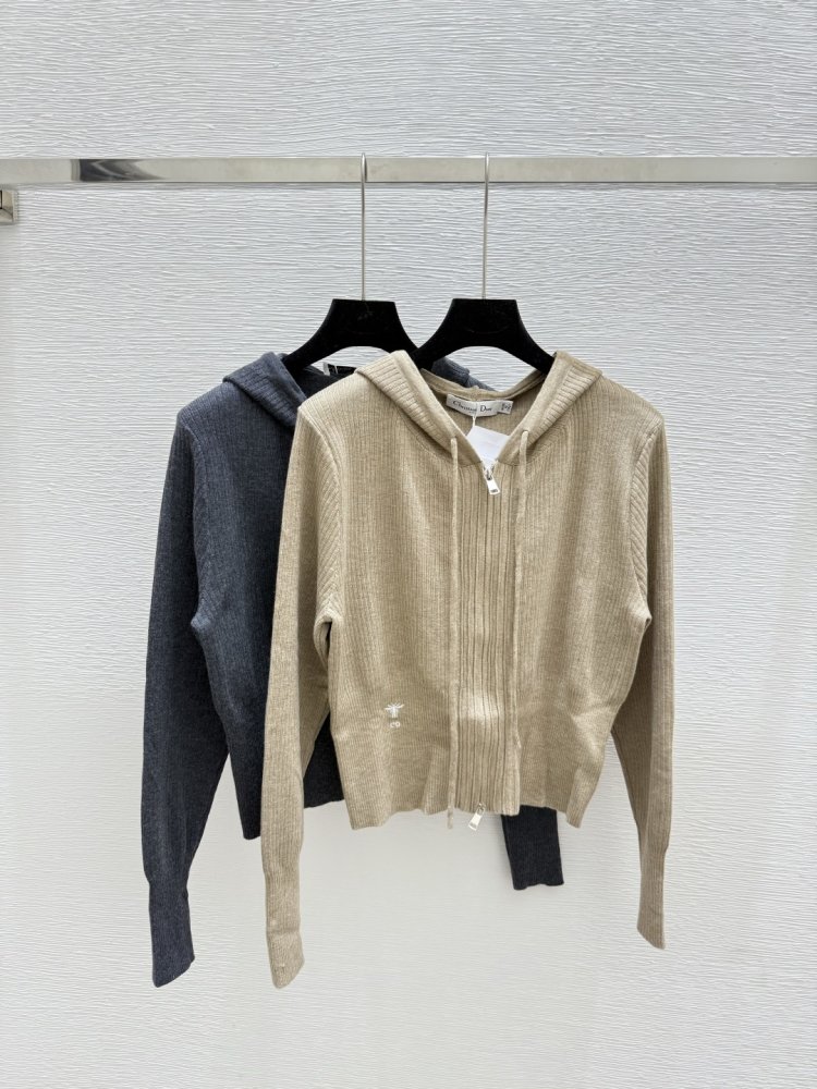 Кофта женская