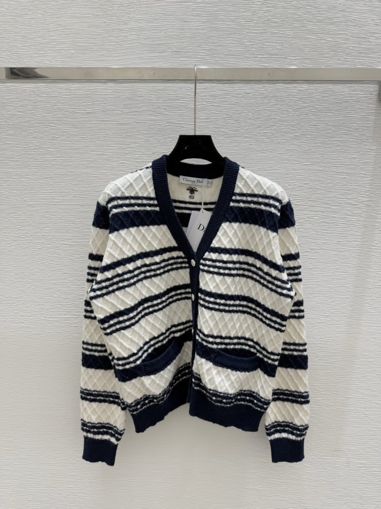 Кофта женская