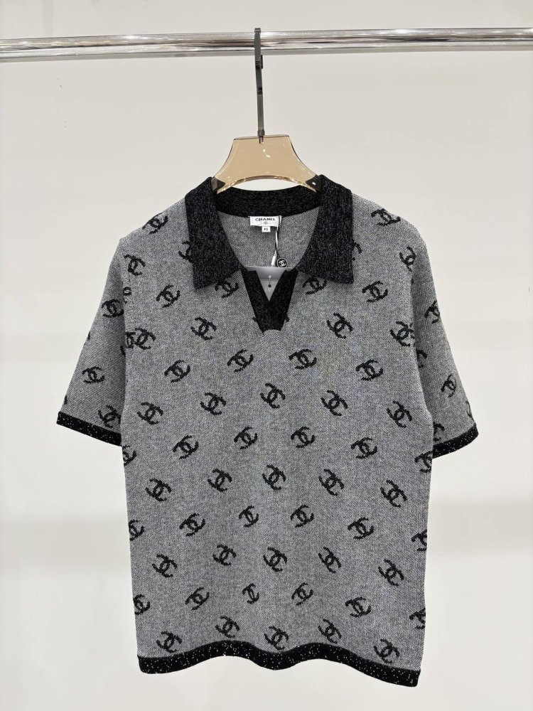 Кофта жіноча