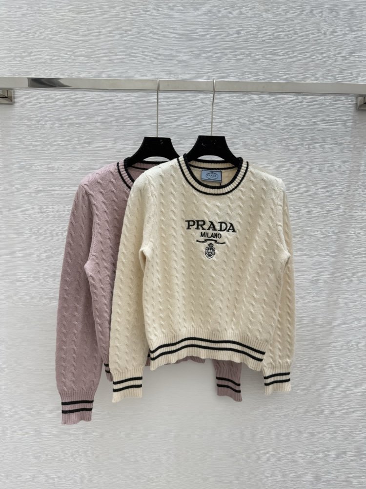 Кофта женская