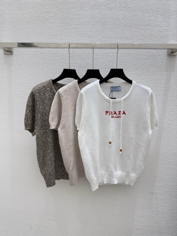 Кофта женская