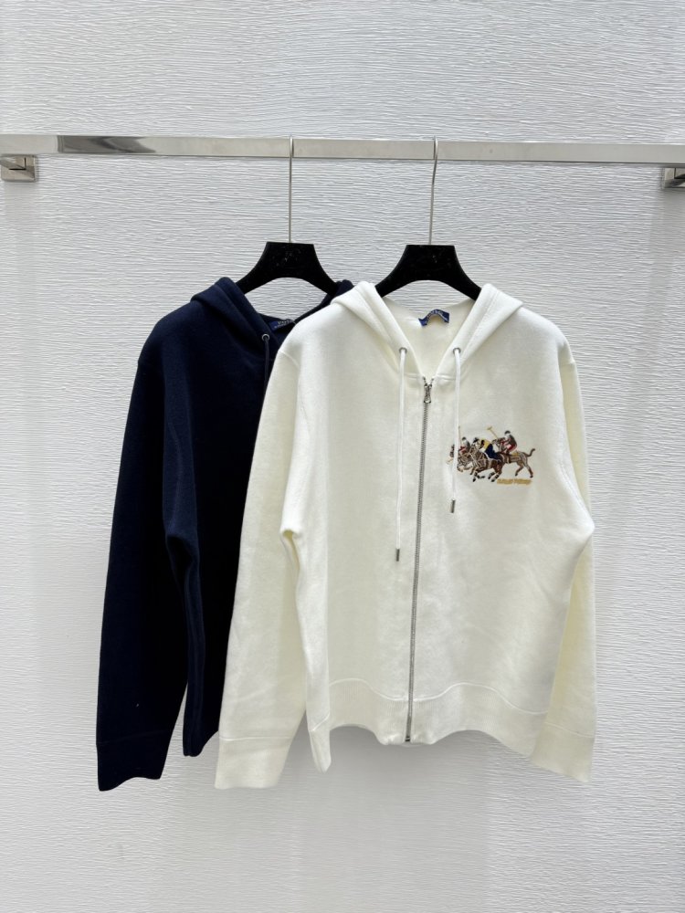 Кофта женская