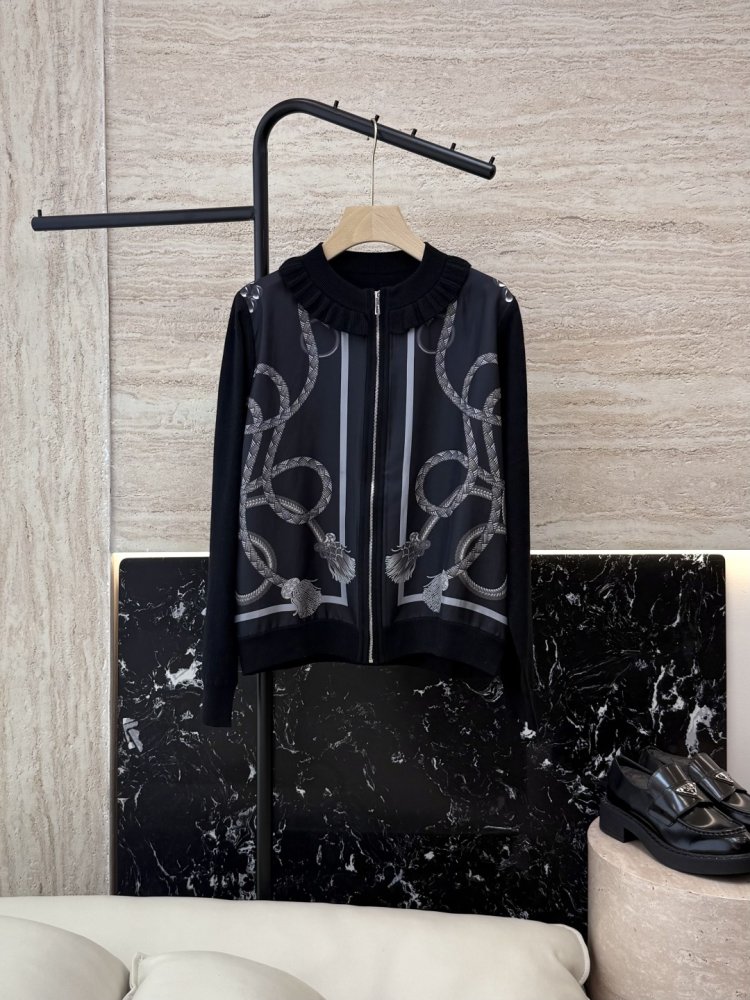 Кофта женская