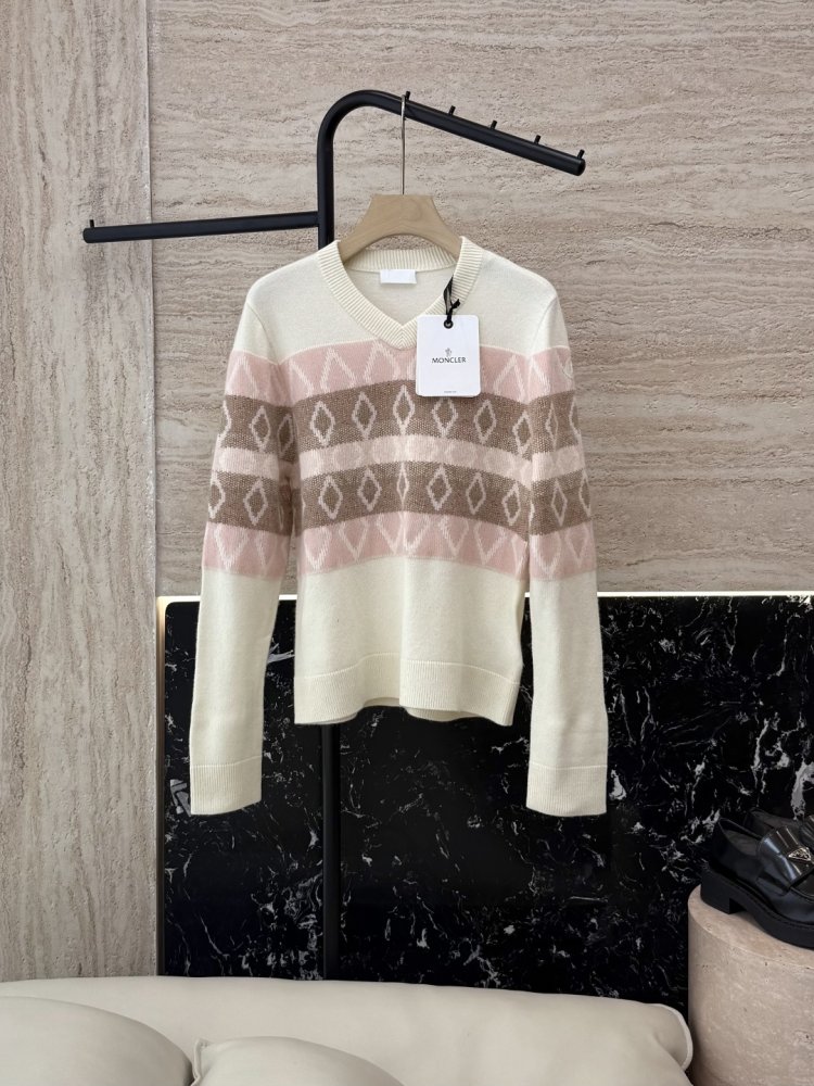 Кофта женская