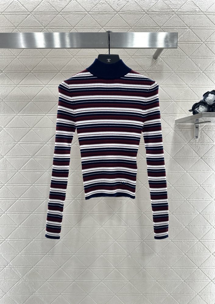 Кофта женская