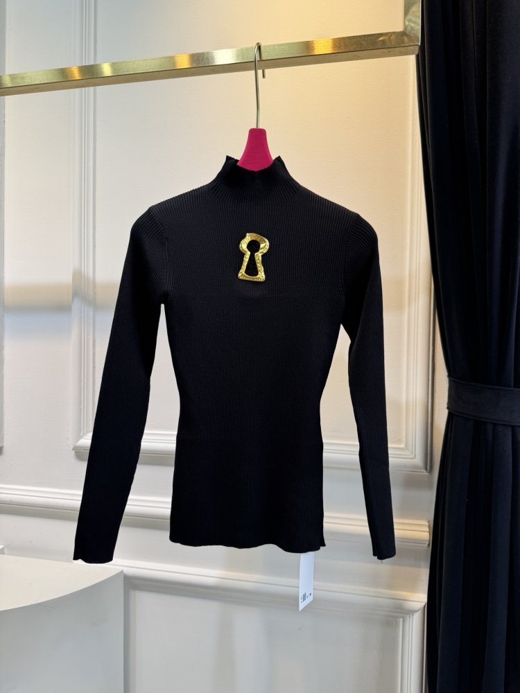 Кофта женская