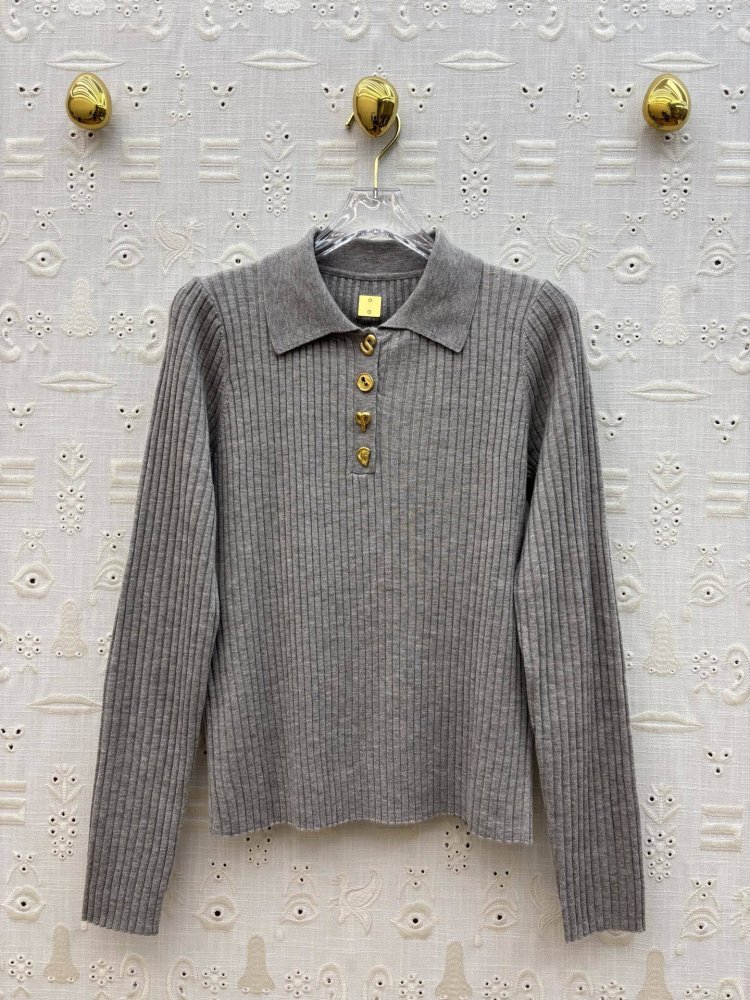 Кофта жіноча