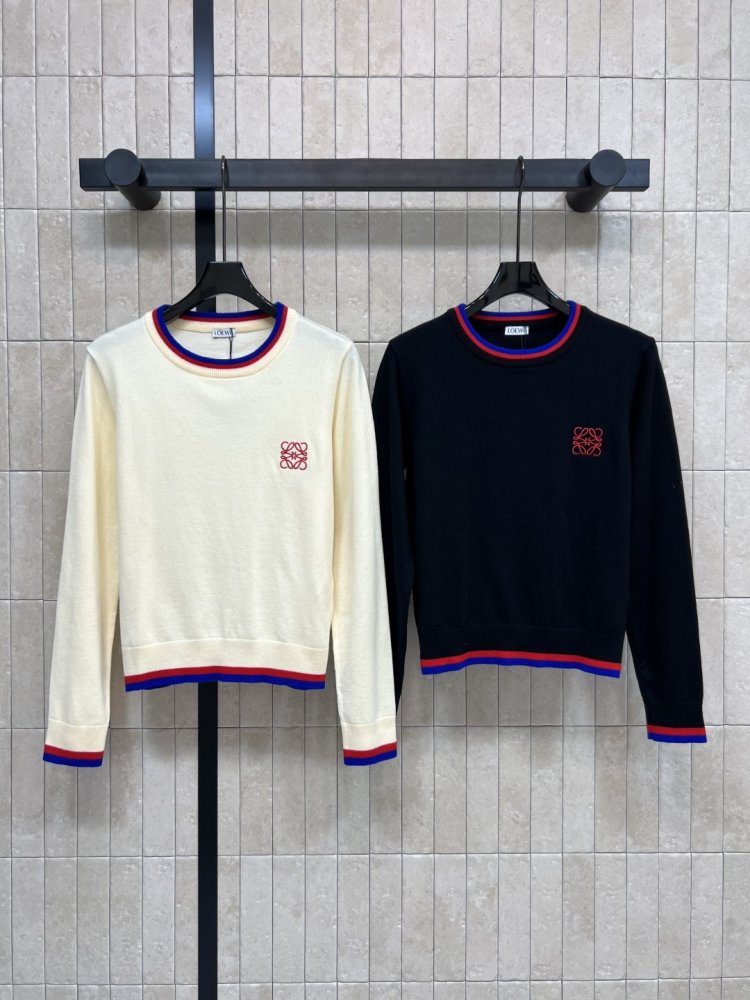 Кофта жіноча