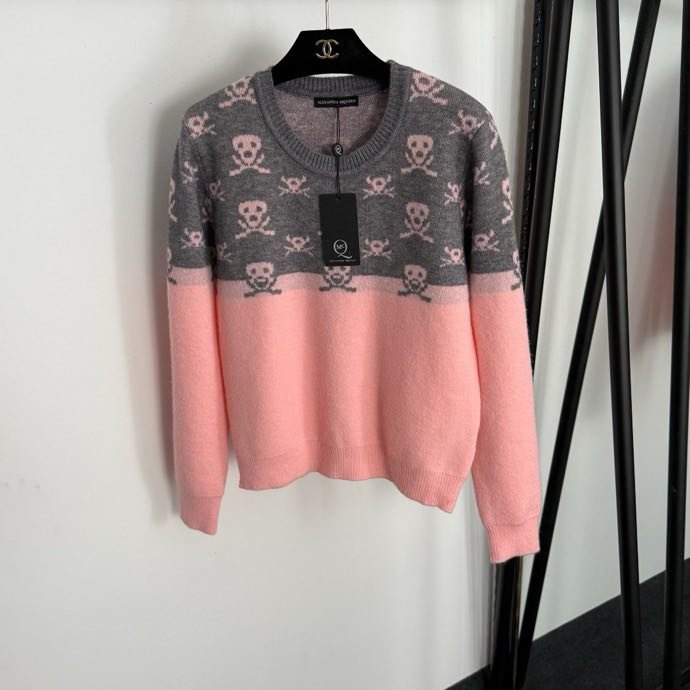 Кофта жіноча